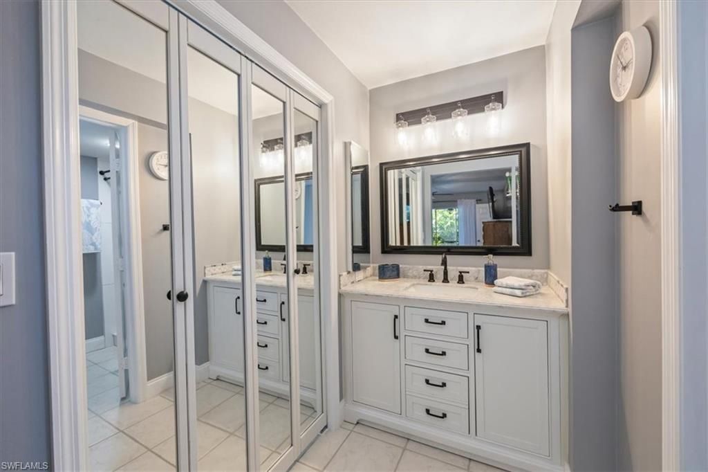 3036 Kings Lake Blvd, Unit 7564, Naples, FL 34112 Photo