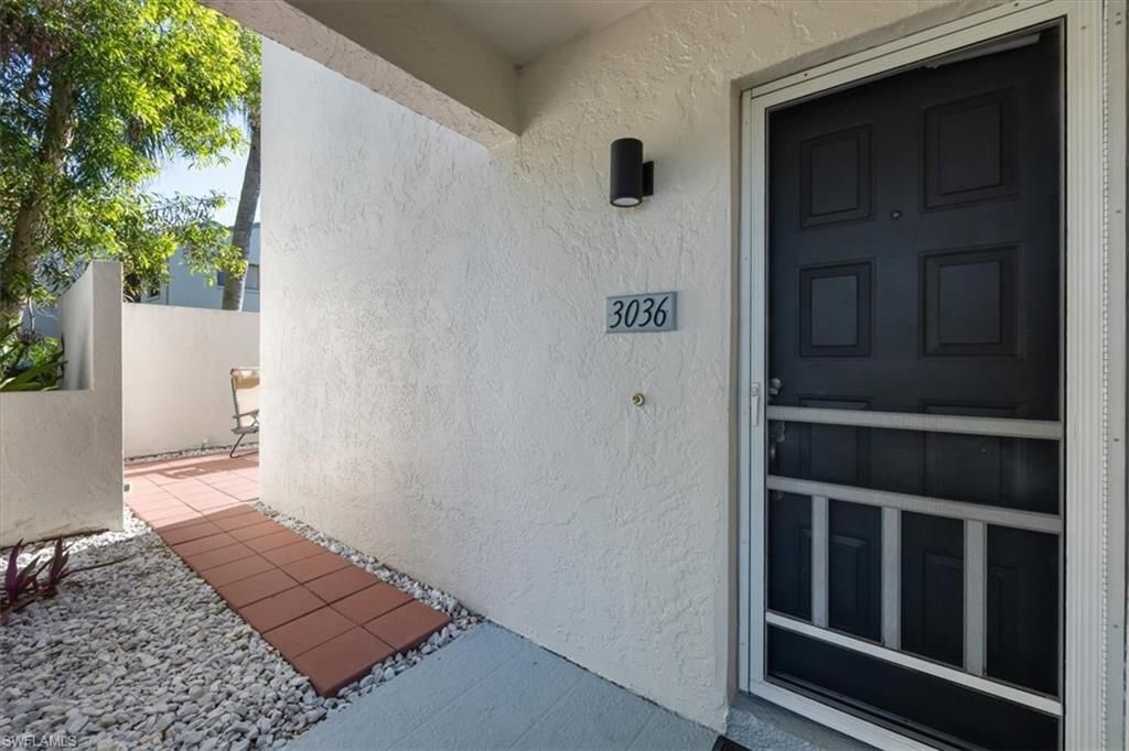 3036 Kings Lake Blvd, Unit 7564, Naples, FL 34112 Photo