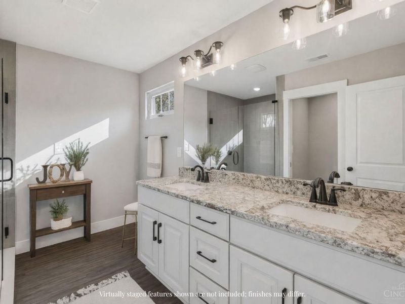 6816 Cork Drive, West Chester, OH 45069 Photo 11