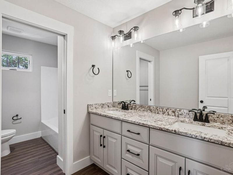 6816 Cork Drive, West Chester, OH 45069 Photo 58