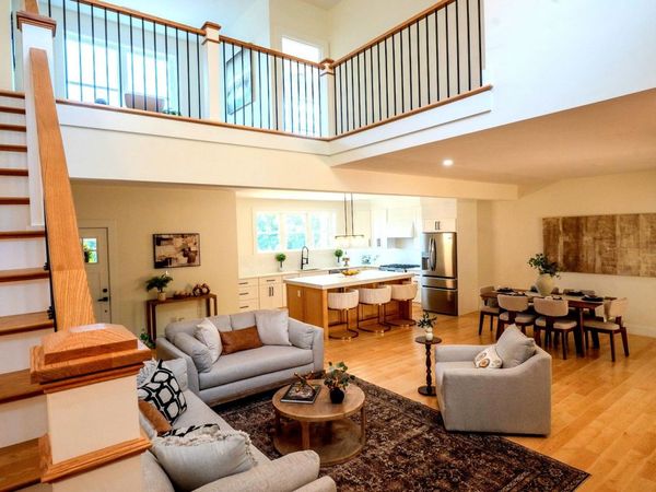 55 Indian Rock Road, Bedford, NH 03110