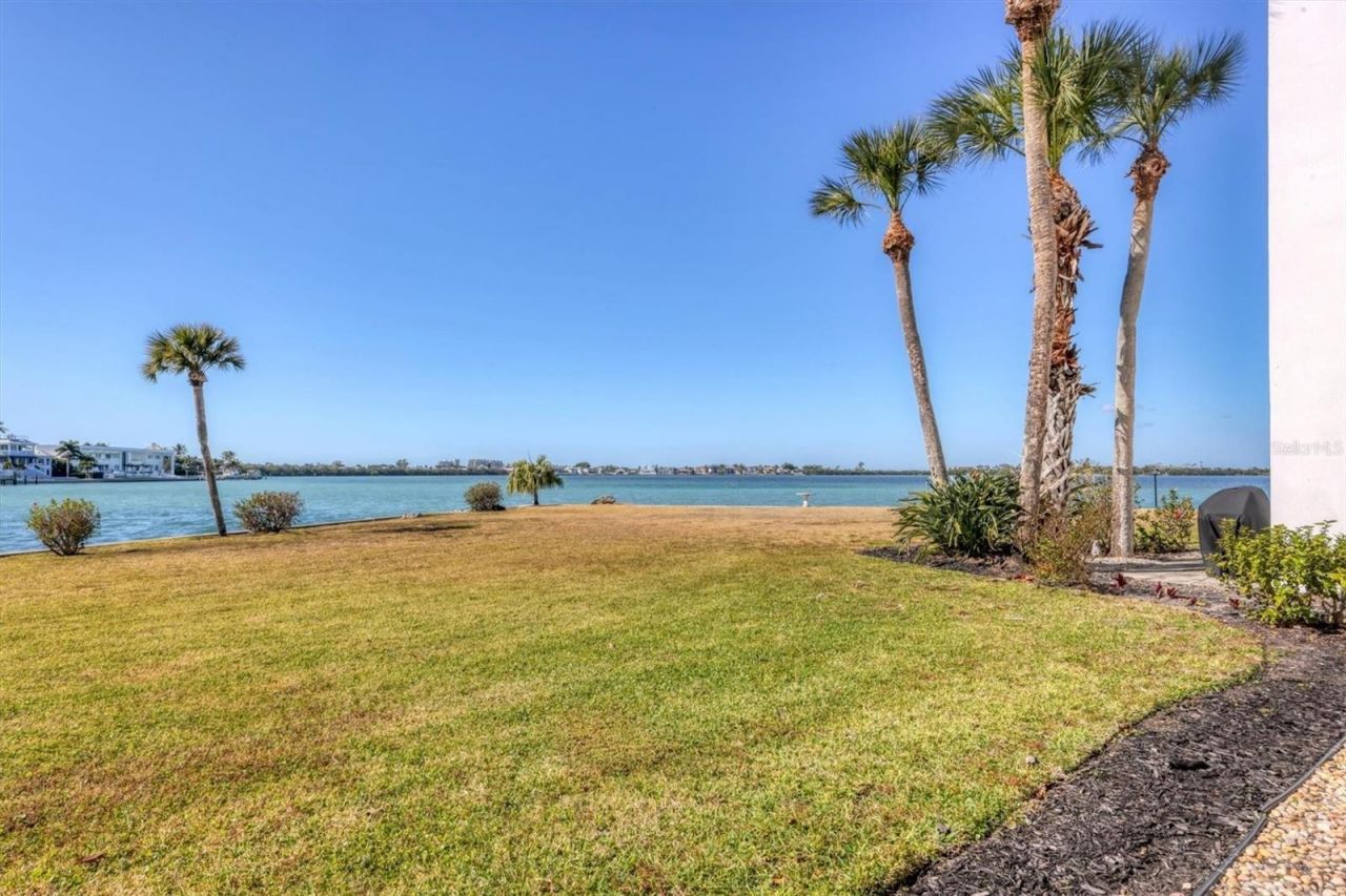 761 John Ringling Boulevard, Unit 34, Sarasota, FL 34236 Photo