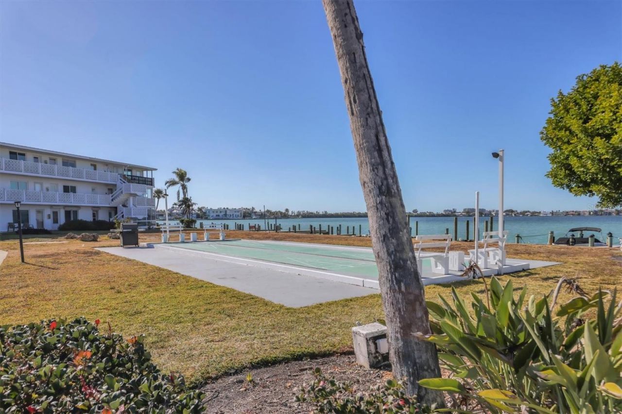 761 John Ringling Boulevard, Unit 34, Sarasota, FL 34236 Photo