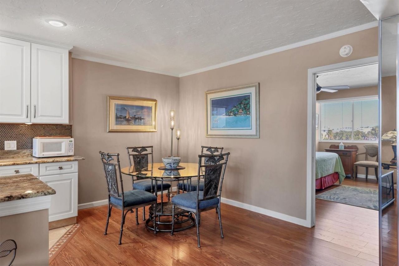 761 John Ringling Boulevard, Unit 34, Sarasota, FL 34236 Photo