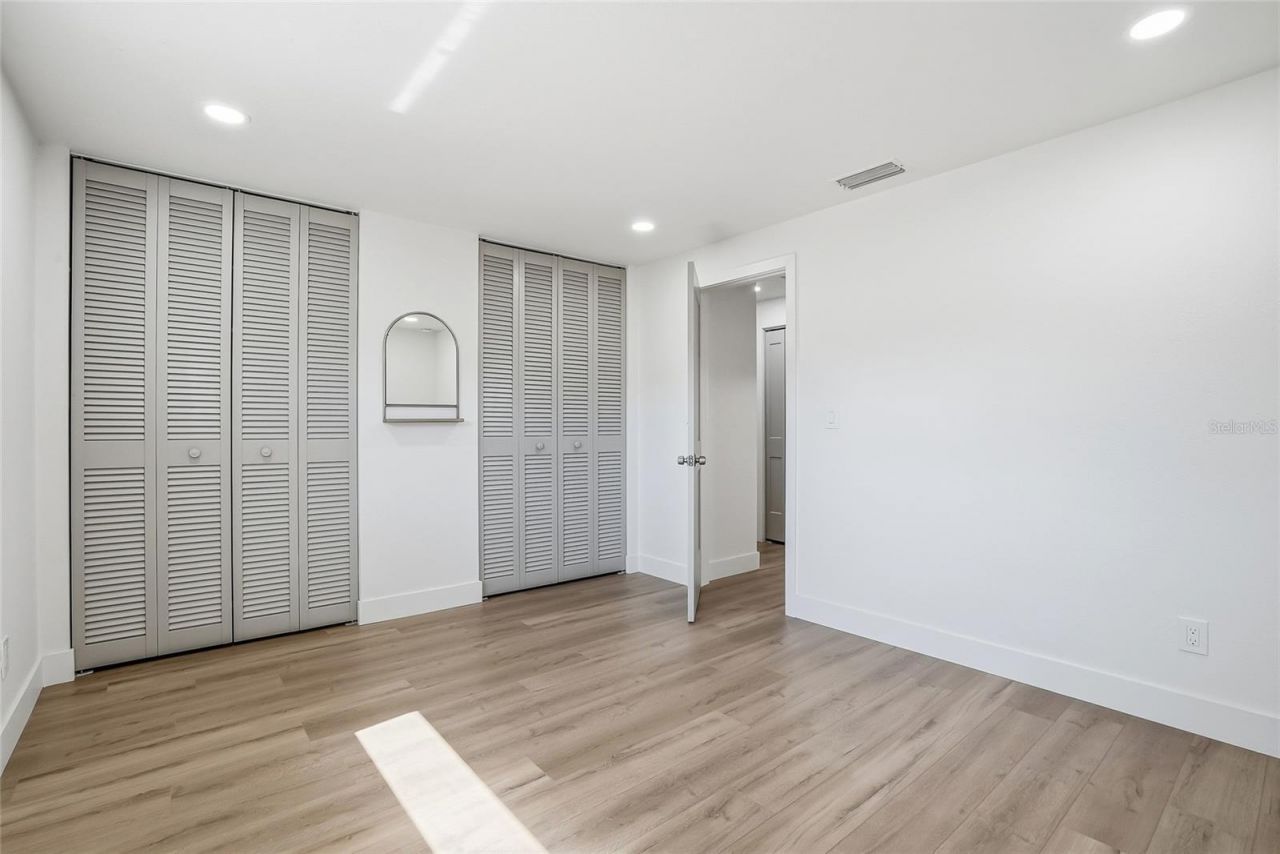 720 43rd Avenue N, Saint Petersburg, FL 33703 Photo