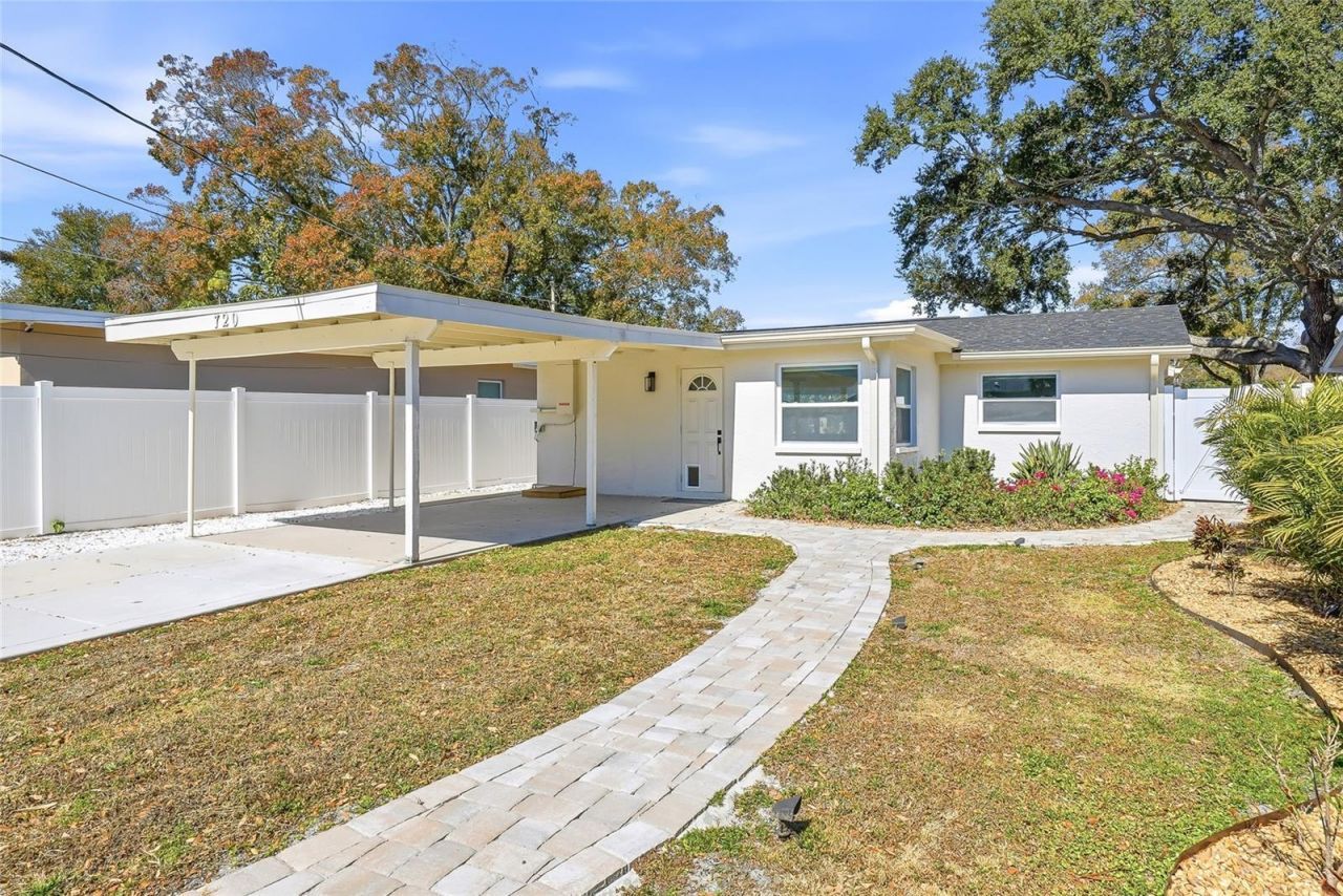 720 43rd Avenue N, Saint Petersburg, FL 33703 Photo
