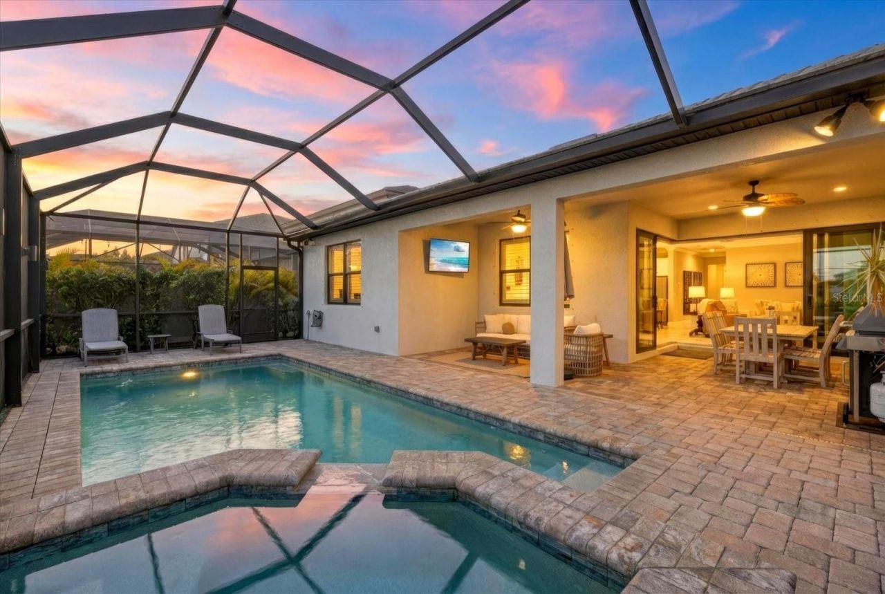 5904 Bluestar Court, Lakewood Ranch, FL 34211 Photo