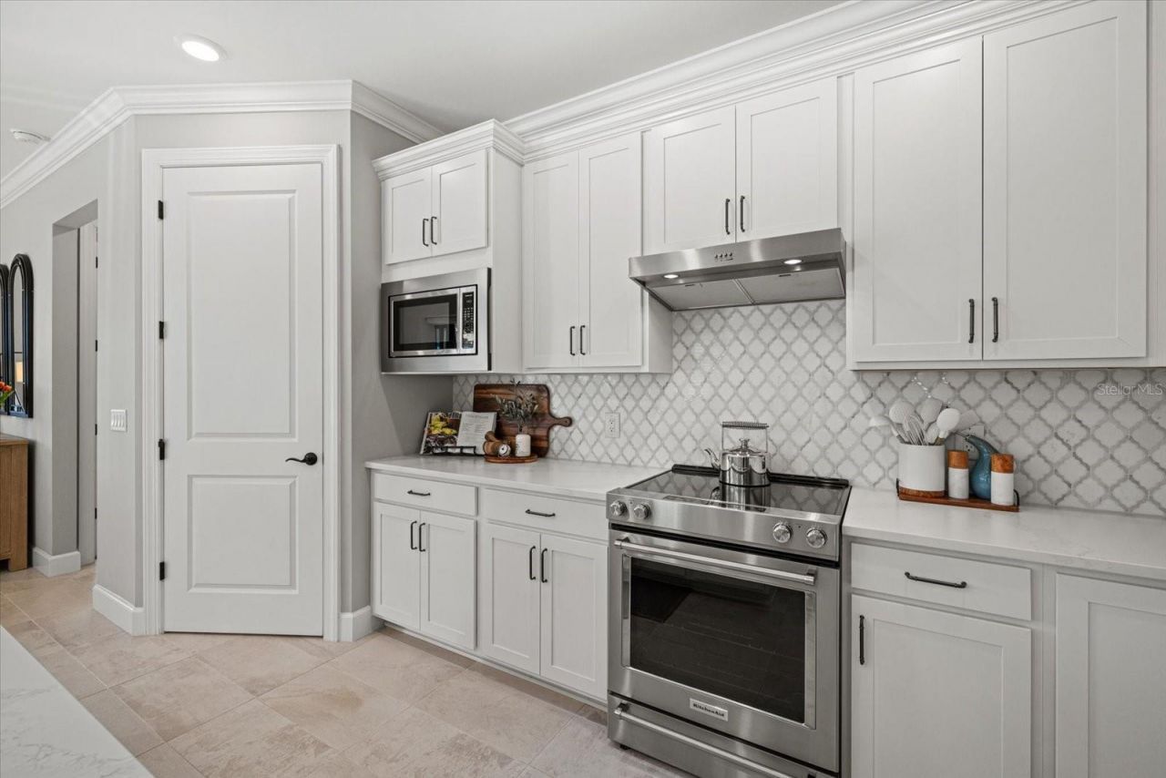 5904 Bluestar Court, Lakewood Ranch, FL 34211 Photo