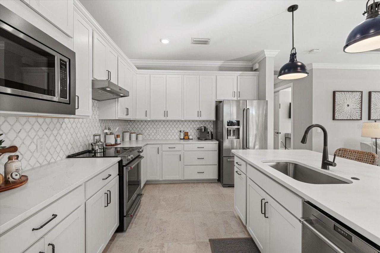 5904 Bluestar Court, Lakewood Ranch, FL 34211 Photo