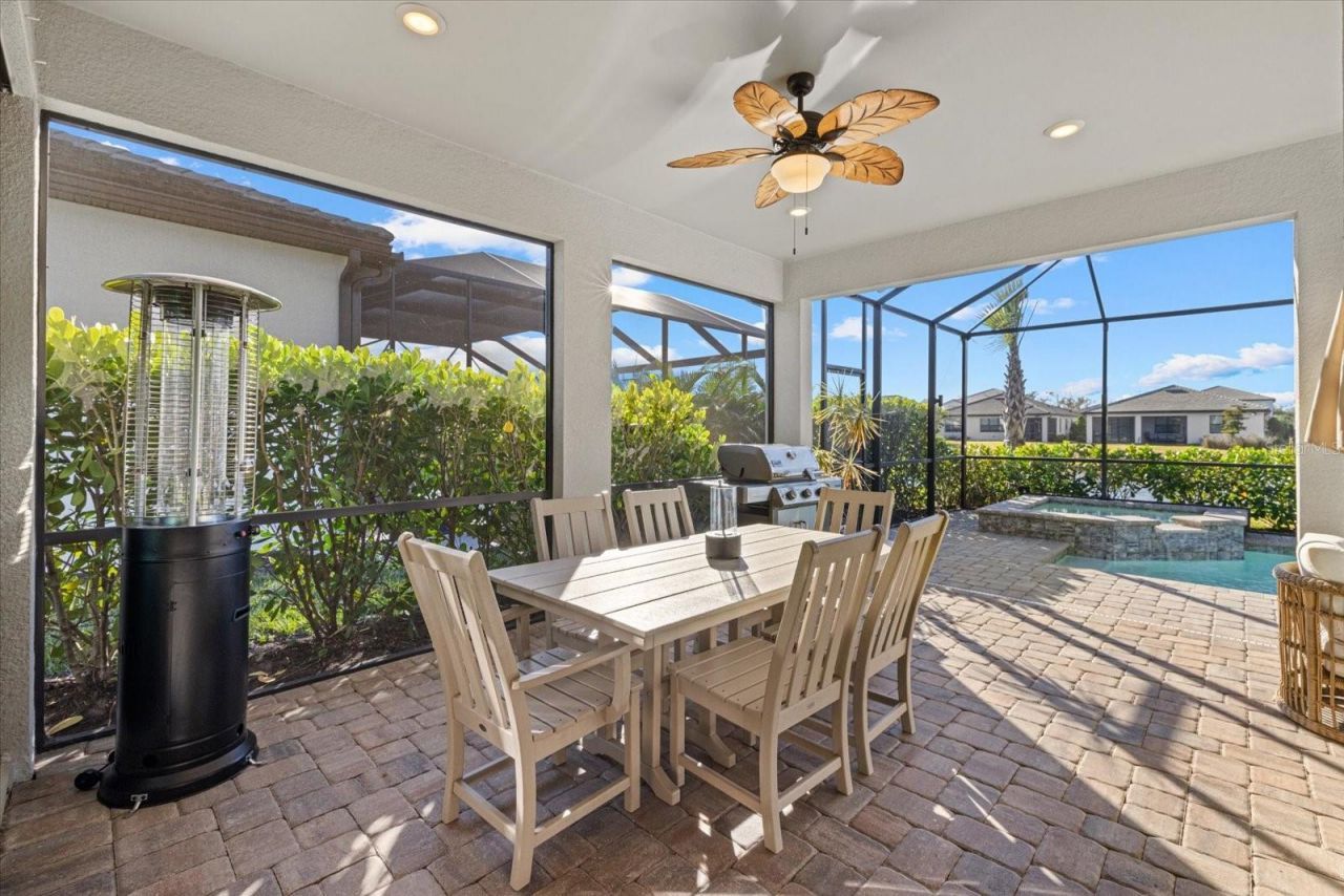 5904 Bluestar Court, Lakewood Ranch, FL 34211 Photo