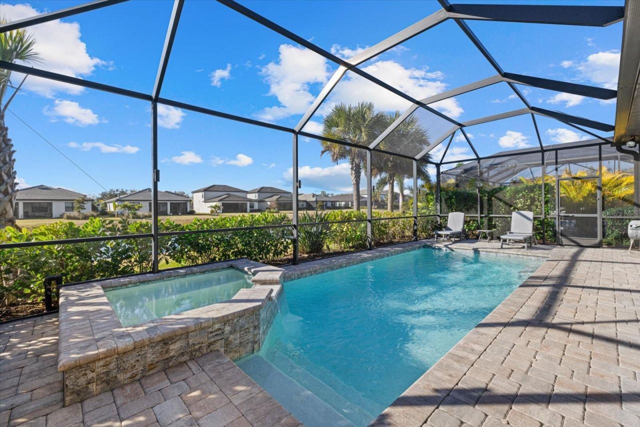 5904 Bluestar Court, Lakewood Ranch, FL 34211 Photo