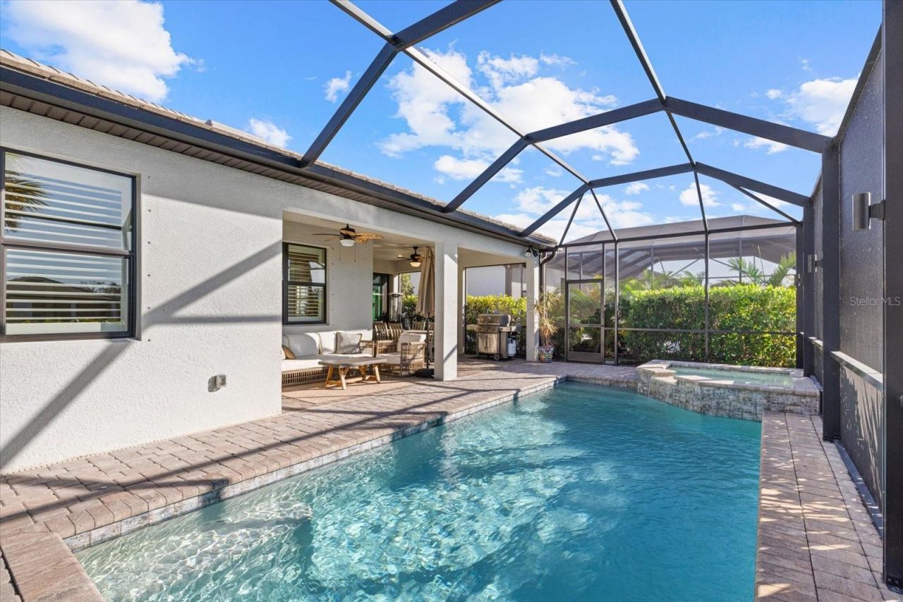 5904 Bluestar Court, Lakewood Ranch, FL 34211 Photo