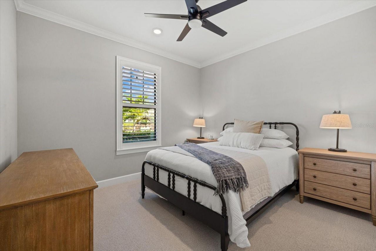 5904 Bluestar Court, Lakewood Ranch, FL 34211 Photo