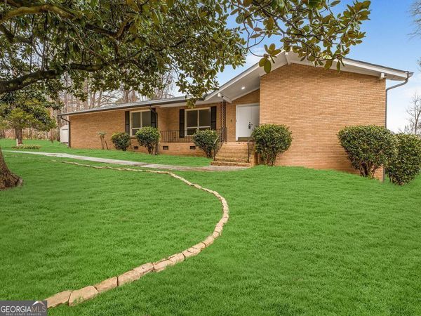 247 Smithstone Path, Fayetteville, GA 30214