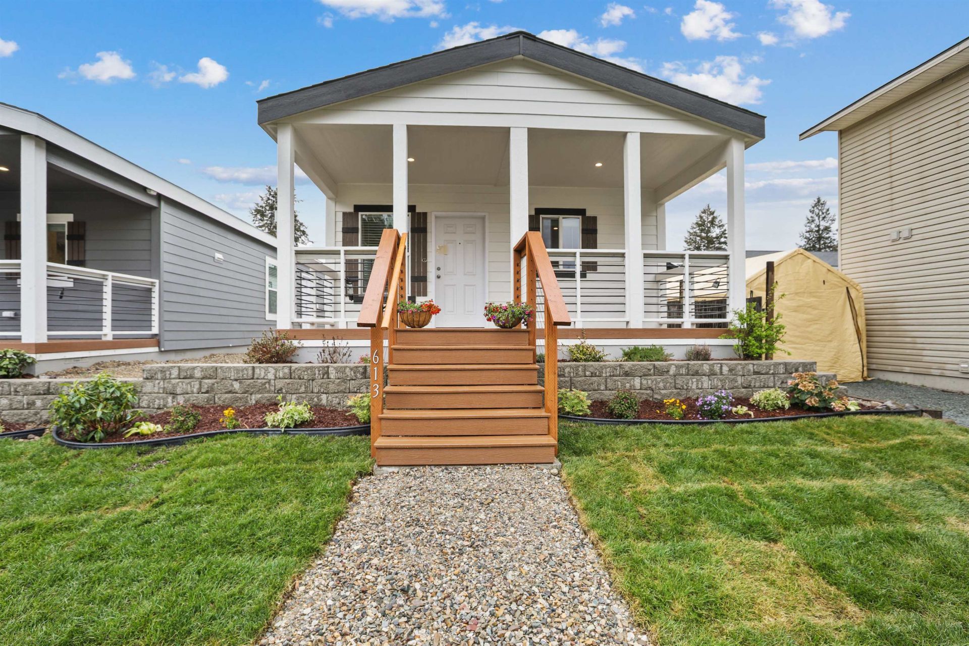 613 S State Ave, Newport, WA 99156 Main Photo