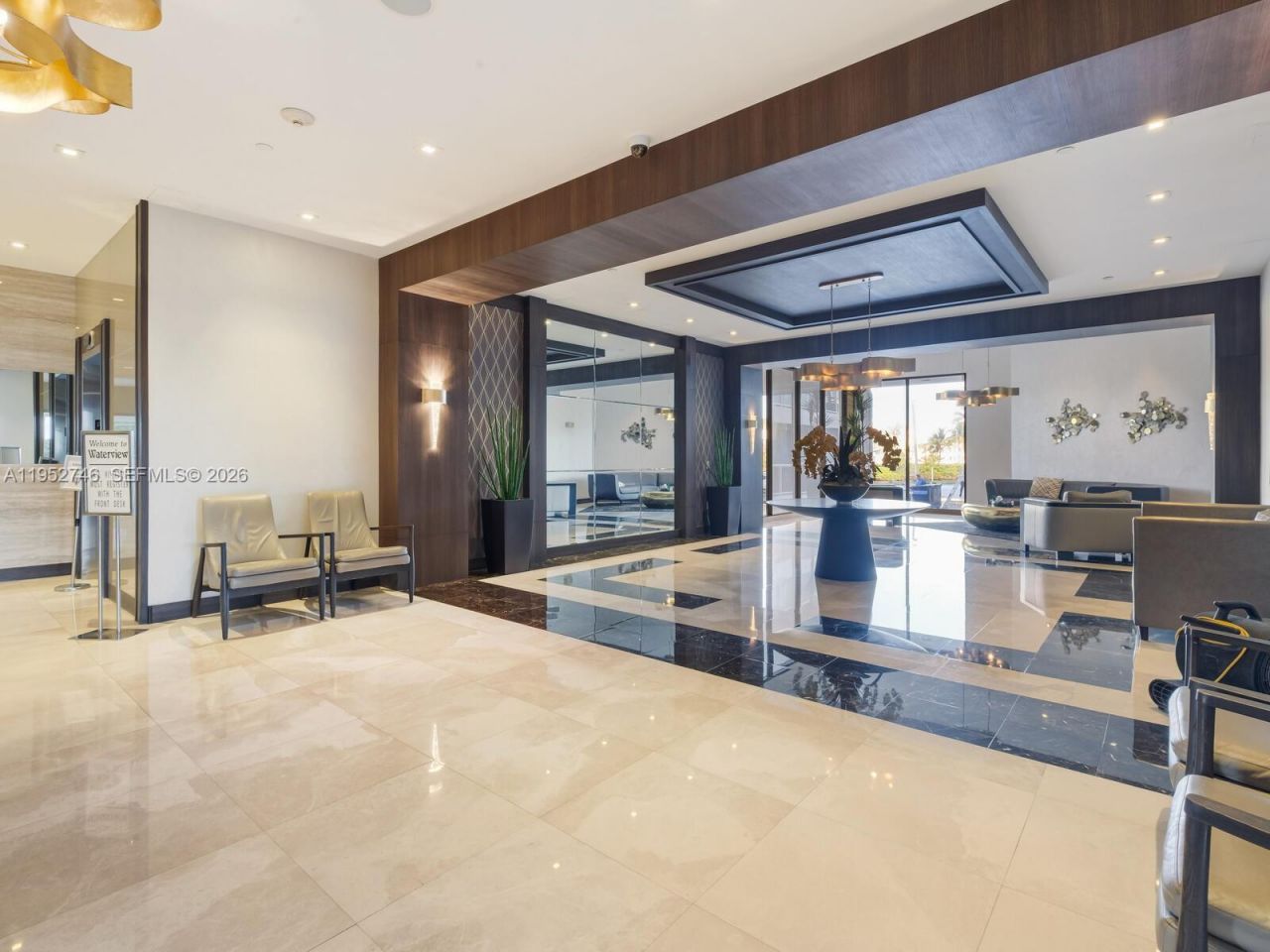 20505 E Country Club Dr , Unit 531, Aventura, FL 33180 Photo