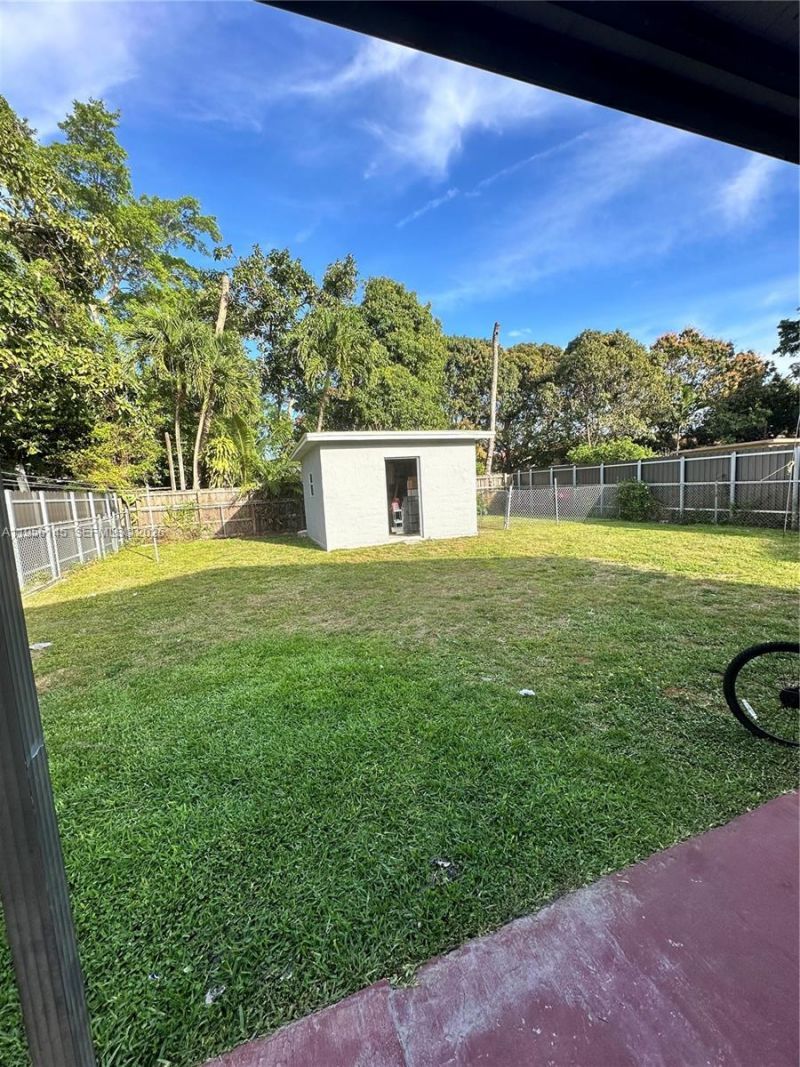 111 SW 31st Ct , Unit 3, Miami, FL 33135 Photo