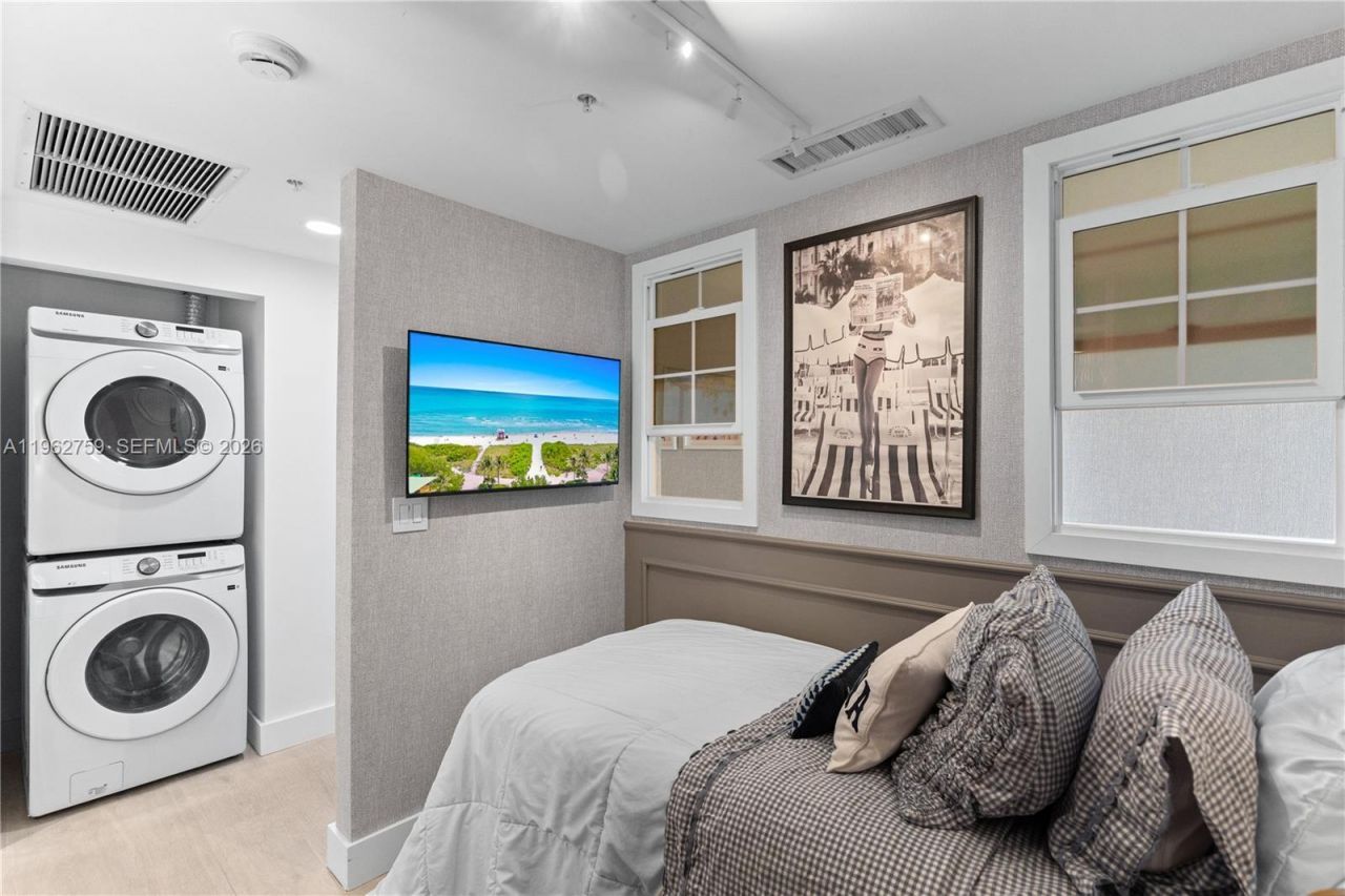 3350 SW 27th Ave, Unit 1806, Coconut Grove, FL 33133 Photo