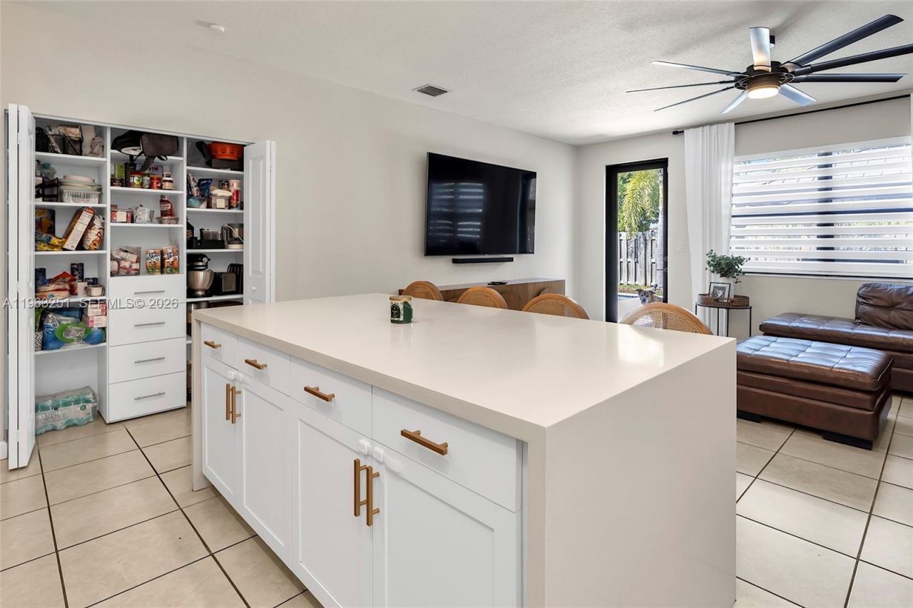 2597 SE 2nd St, Homestead, FL 33033 Photo