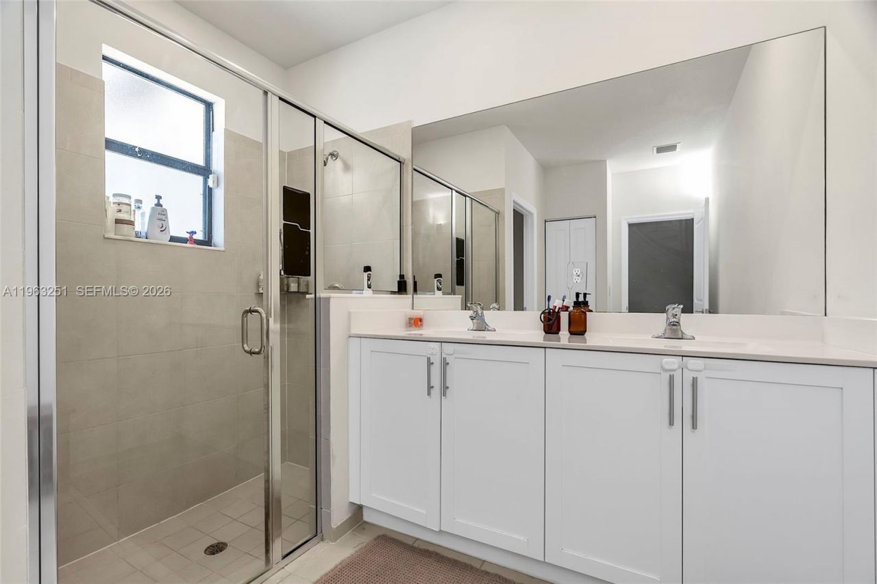 2597 SE 2nd St, Homestead, FL 33033 Photo