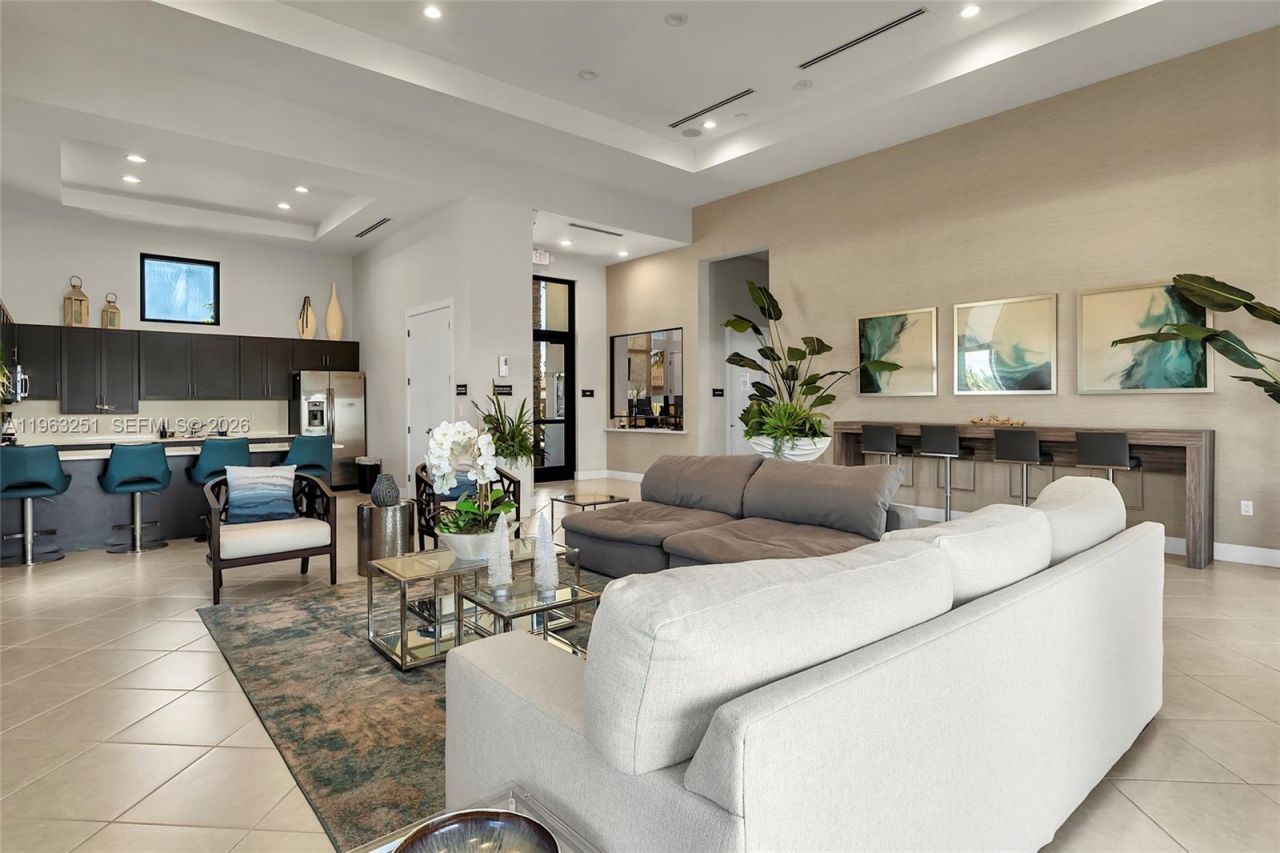 2597 SE 2nd St, Homestead, FL 33033 Photo