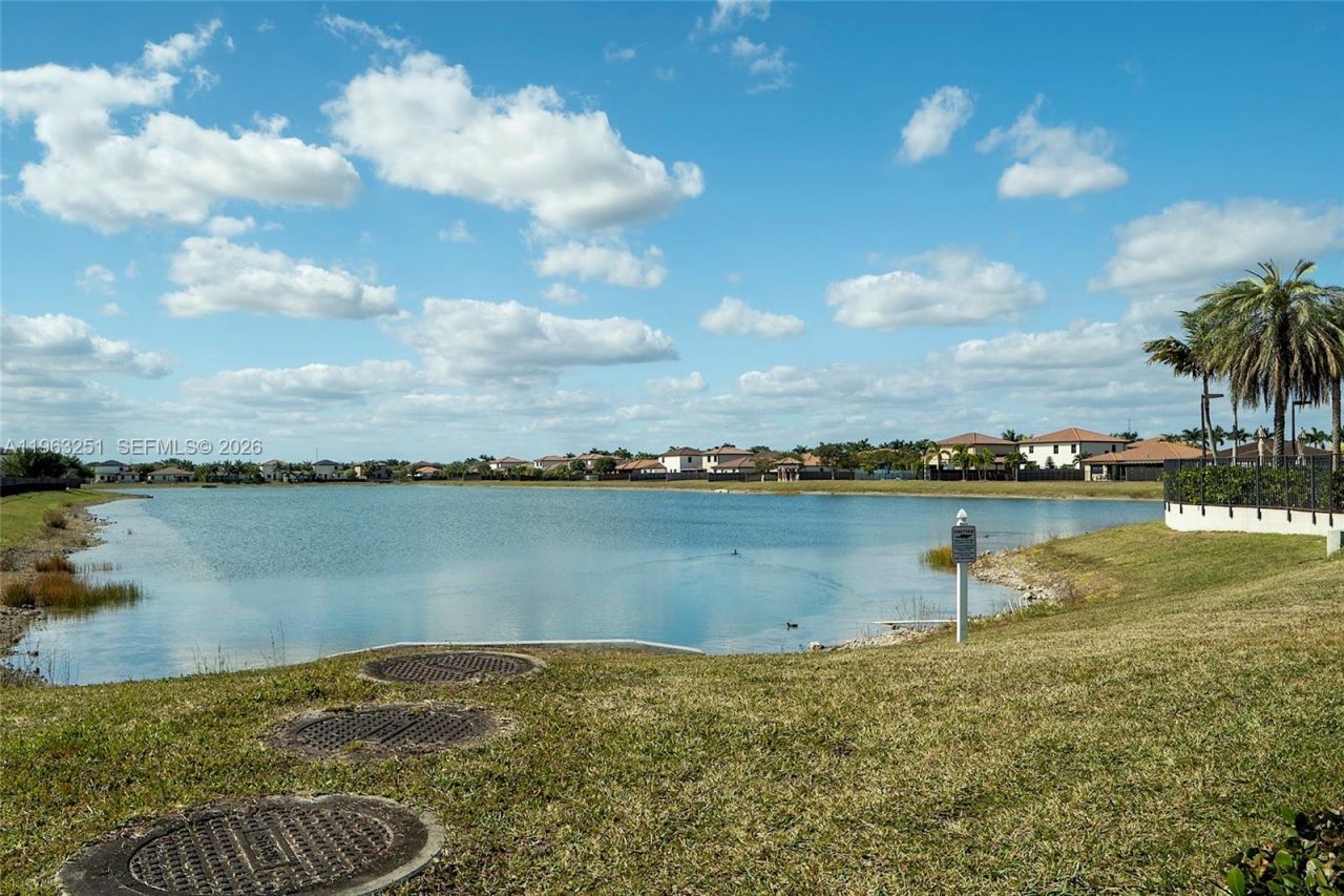 2597 SE 2nd St, Homestead, FL 33033 Photo