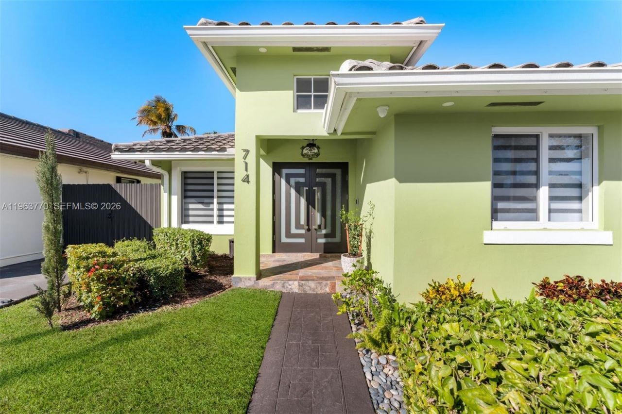 714 NW 134th Pl, Miami, FL 33182 Photo