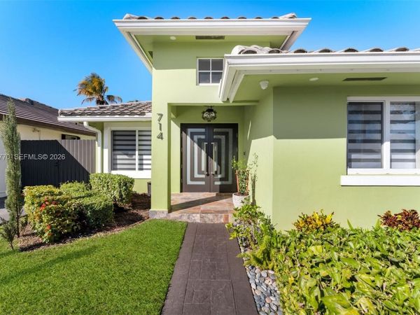 714 NW 134th Pl, Miami, FL 33182