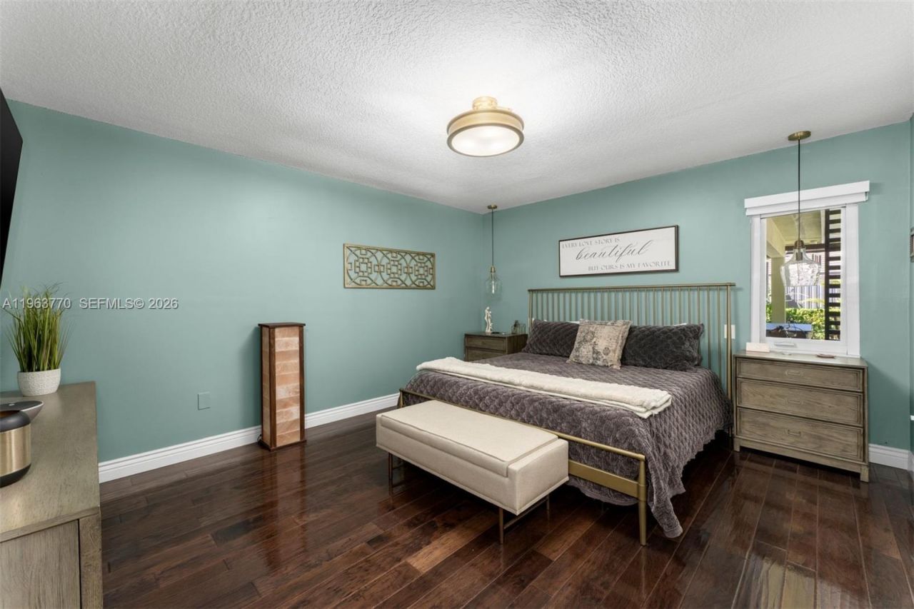 714 NW 134th Pl, Miami, FL 33182 Photo