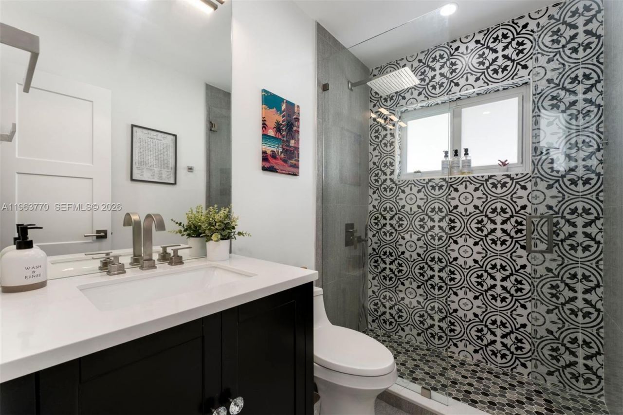 714 NW 134th Pl, Miami, FL 33182 Photo