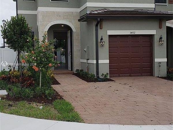 3402 W 105th St, Unit N/A, Hialeah, FL 33018
