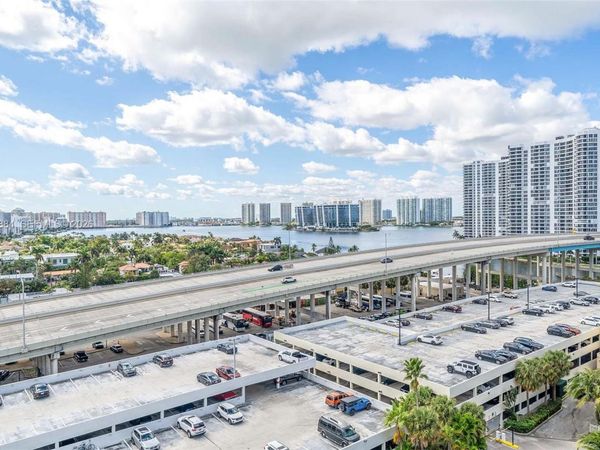 19380 Collins Ave, Unit 1105, Sunny Isles Beach, FL 33160