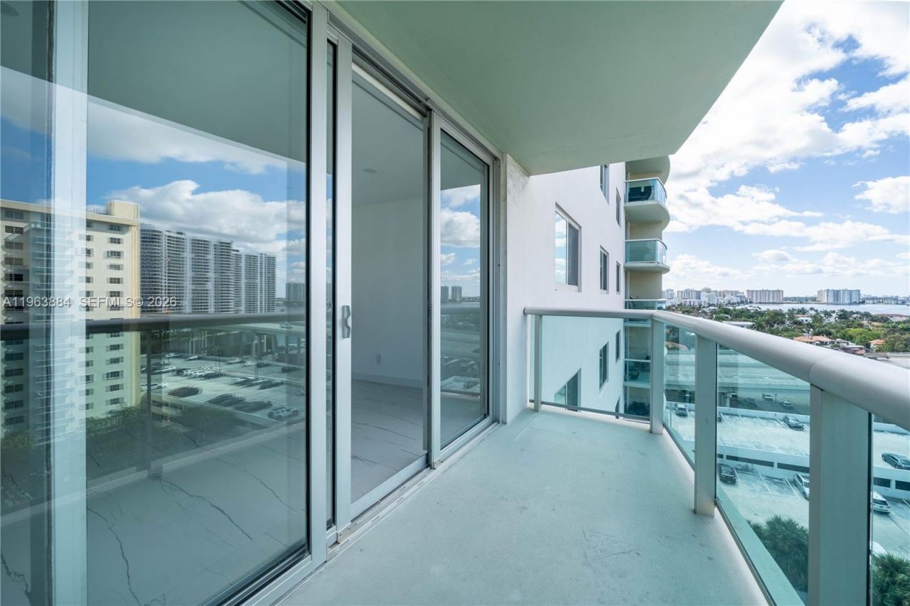 19380 Collins Ave, Unit 1105, Sunny Isles Beach, FL 33160 Photo