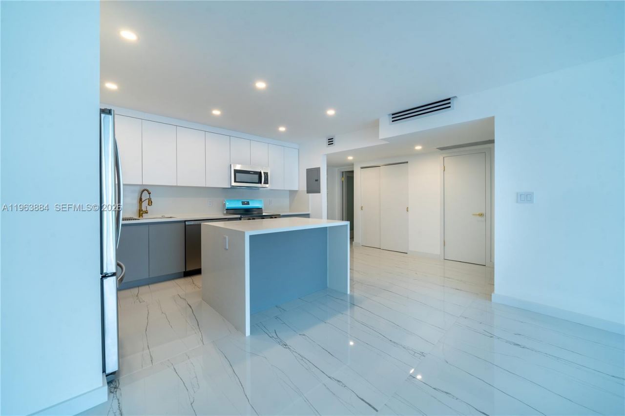 19380 Collins Ave, Unit 1105, Sunny Isles Beach, FL 33160 Photo