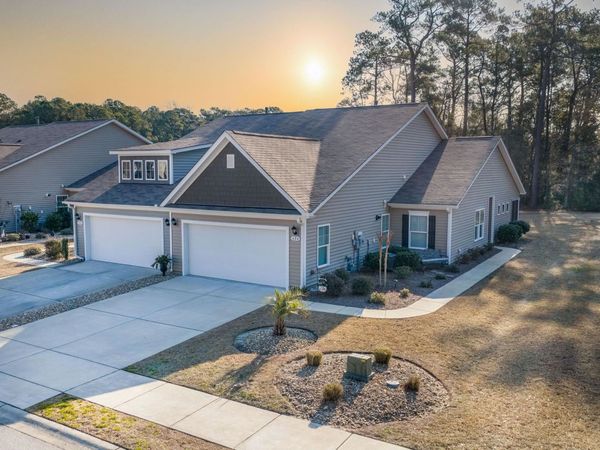 604 Wallace Dr., Little River, SC 29566