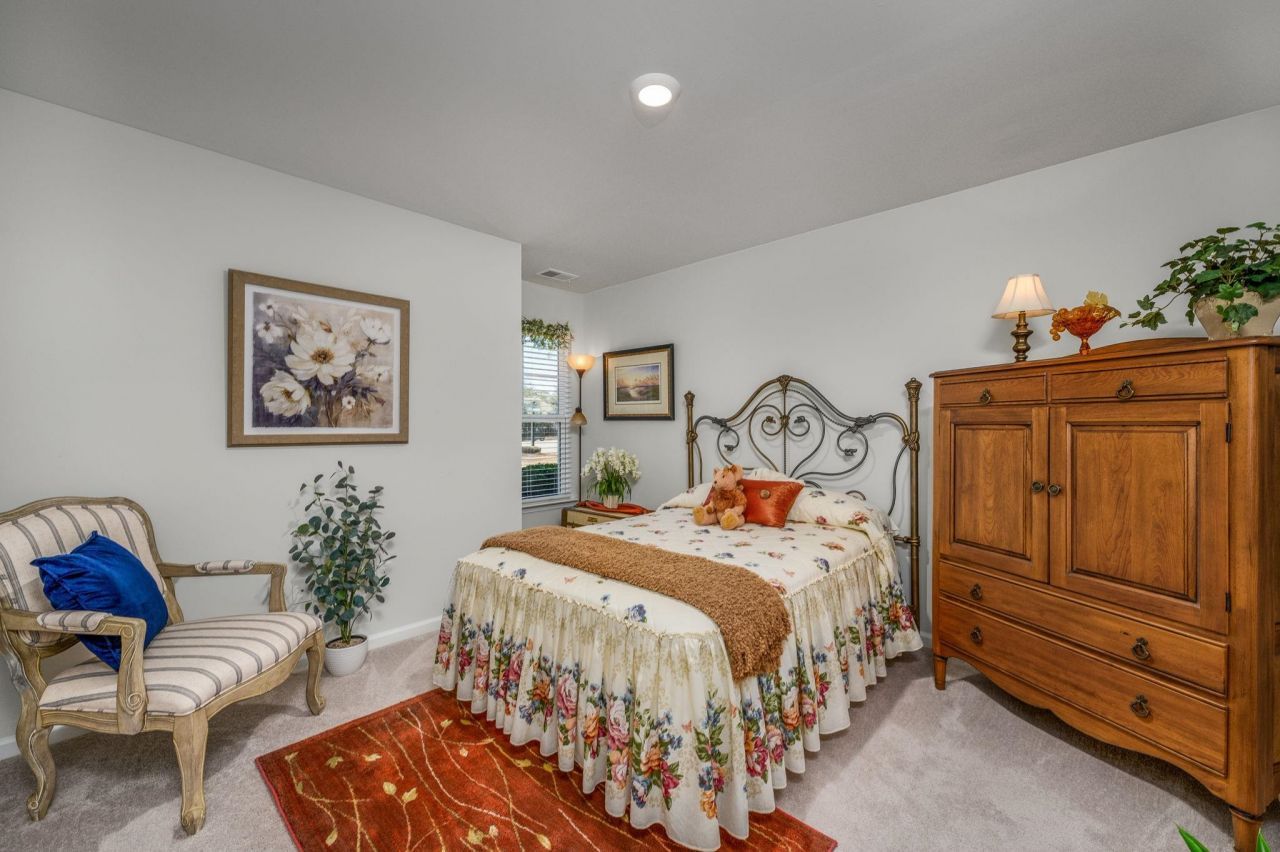 604 Wallace Dr. Photo 11