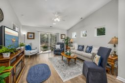 604 Wallace Dr. photo 4