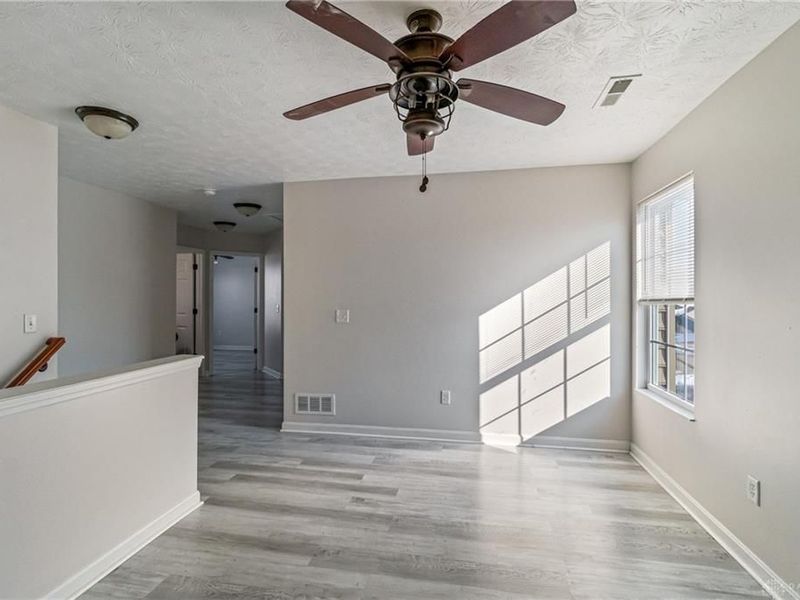 8041 Bushclover Drive, Tipp City, OH 45371 Photo 13