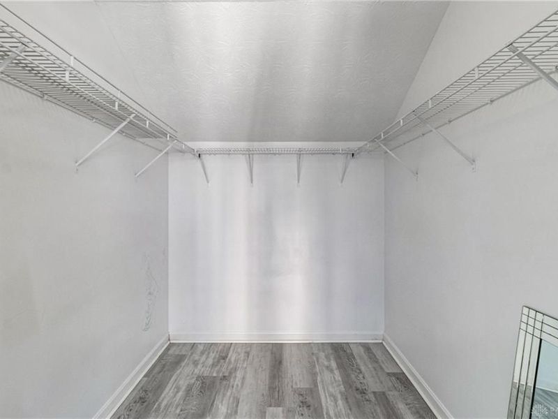 8041 Bushclover Drive, Tipp City, OH 45371 Photo 23