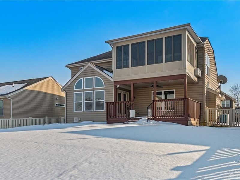 8041 Bushclover Drive, Tipp City, OH 45371 Photo 36