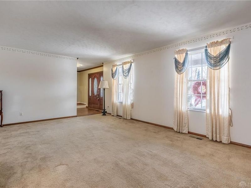 7745 John Elwood Drive, Centerville, OH 45459 Photo 13