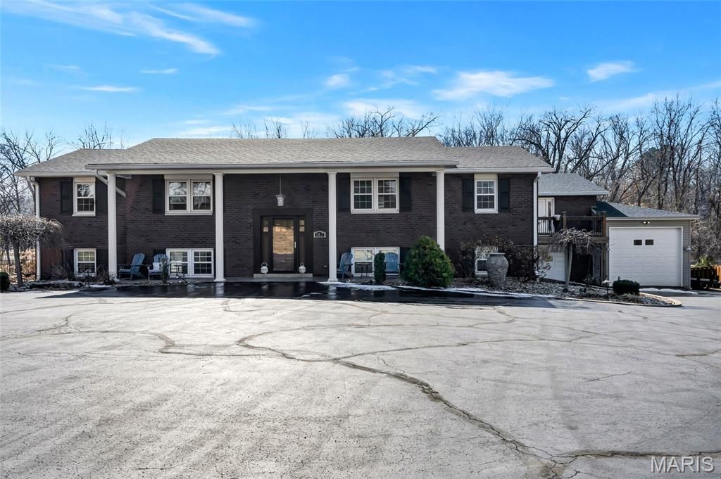 147 Scott Street, Columbia, IL 62236 Main Photo