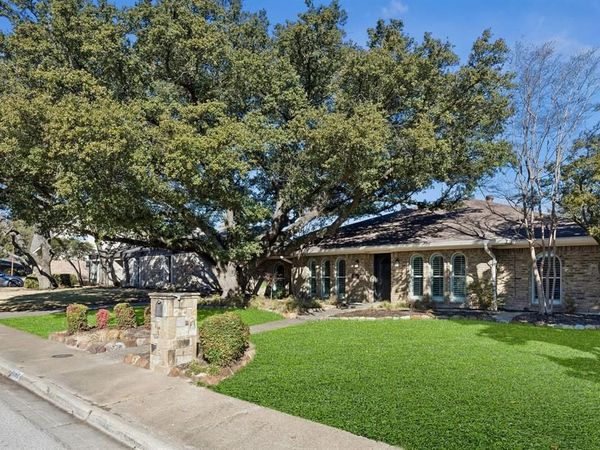 7160 Blackwood Drive, Dallas, TX 75231