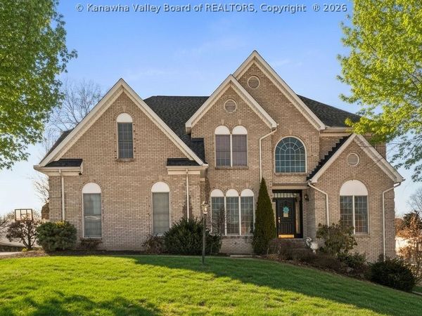 129 Leslie Drive, Scott Depot, WV 25560