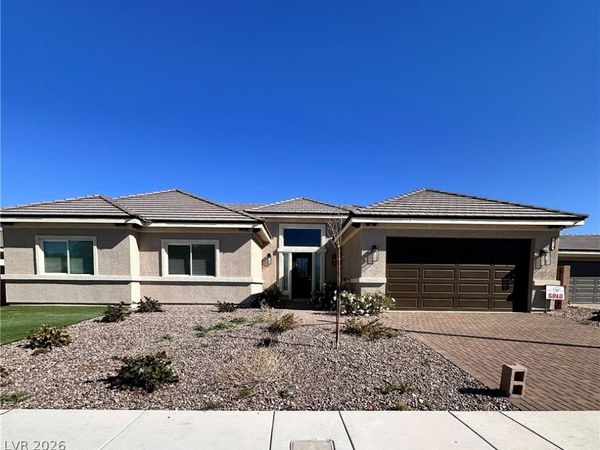 2570 Apricot Lane, Las Vegas, NV 89108