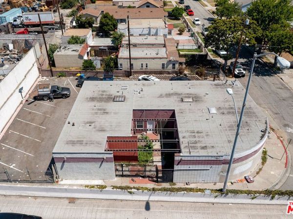 325 E Rosecrans Avenue, Compton, CA 90221