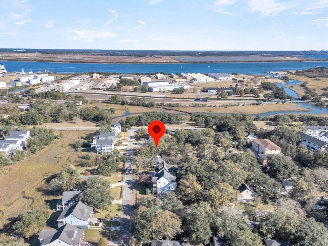 1055 Glenshaw Street Photo 15