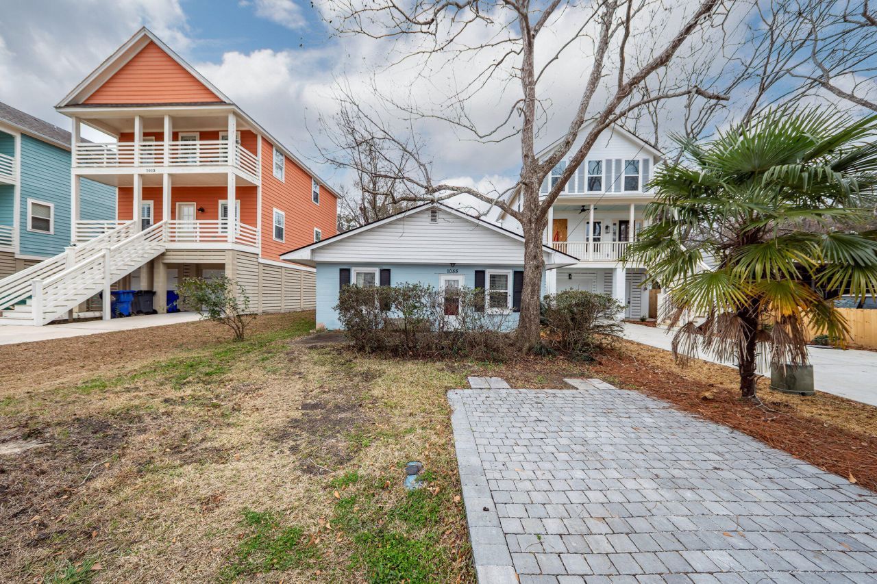 1055 Glenshaw Street Photo 17