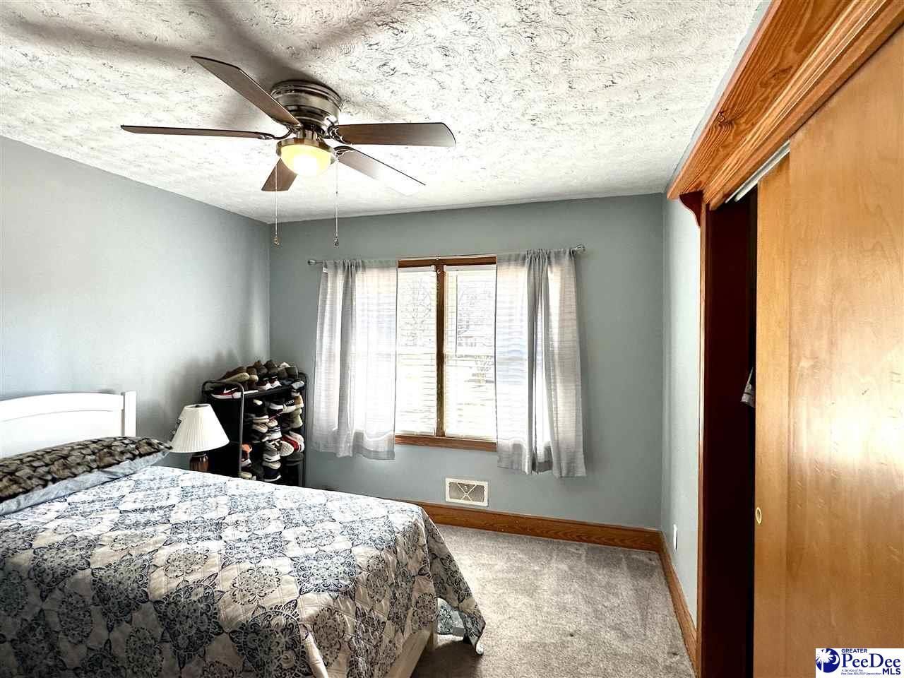 14 Hamden Circle Photo 16