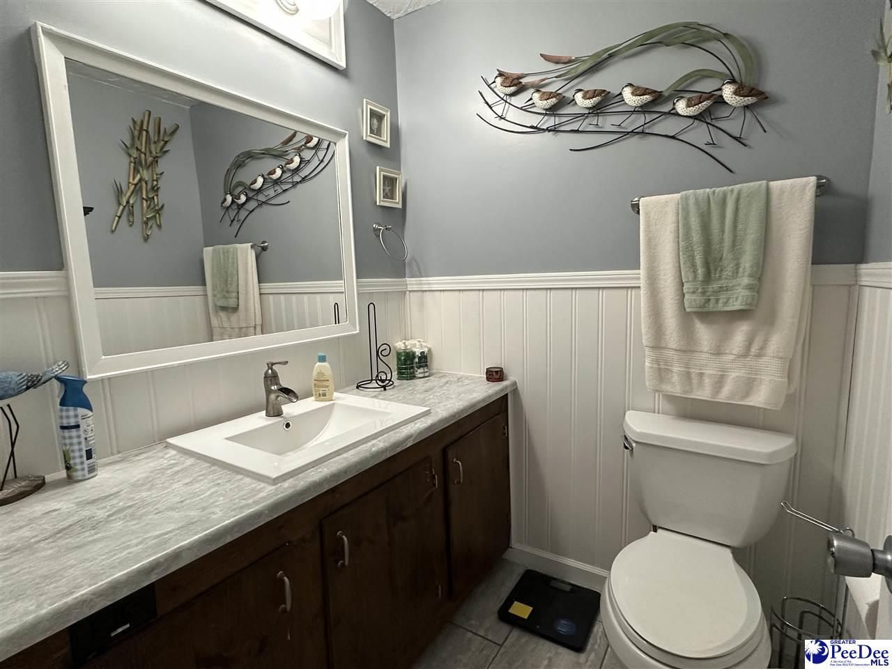 14 Hamden Circle Photo 4